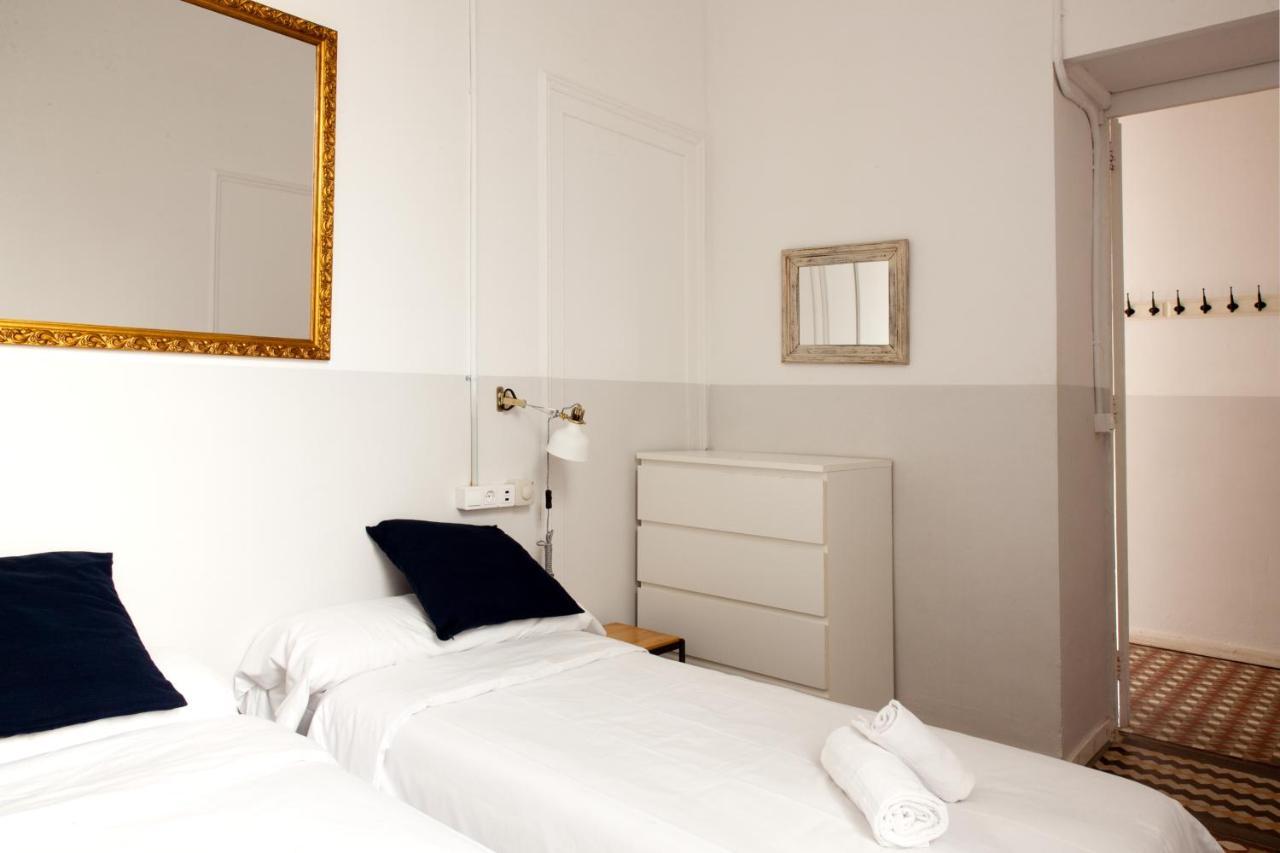 My Address In Barcelona Apartment Luaran gambar