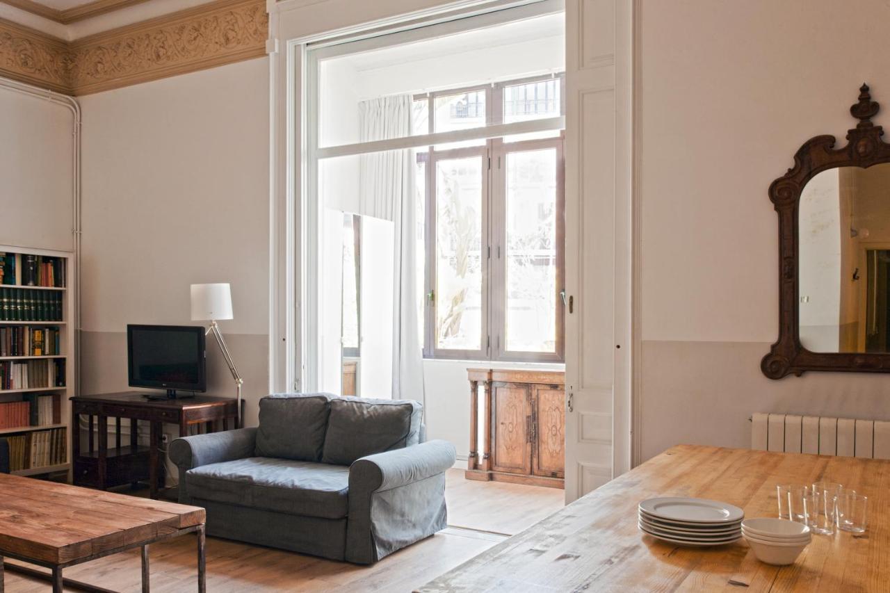 My Address In Barcelona Apartment Luaran gambar
