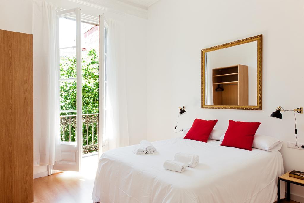 My Address In Barcelona Apartment Luaran gambar