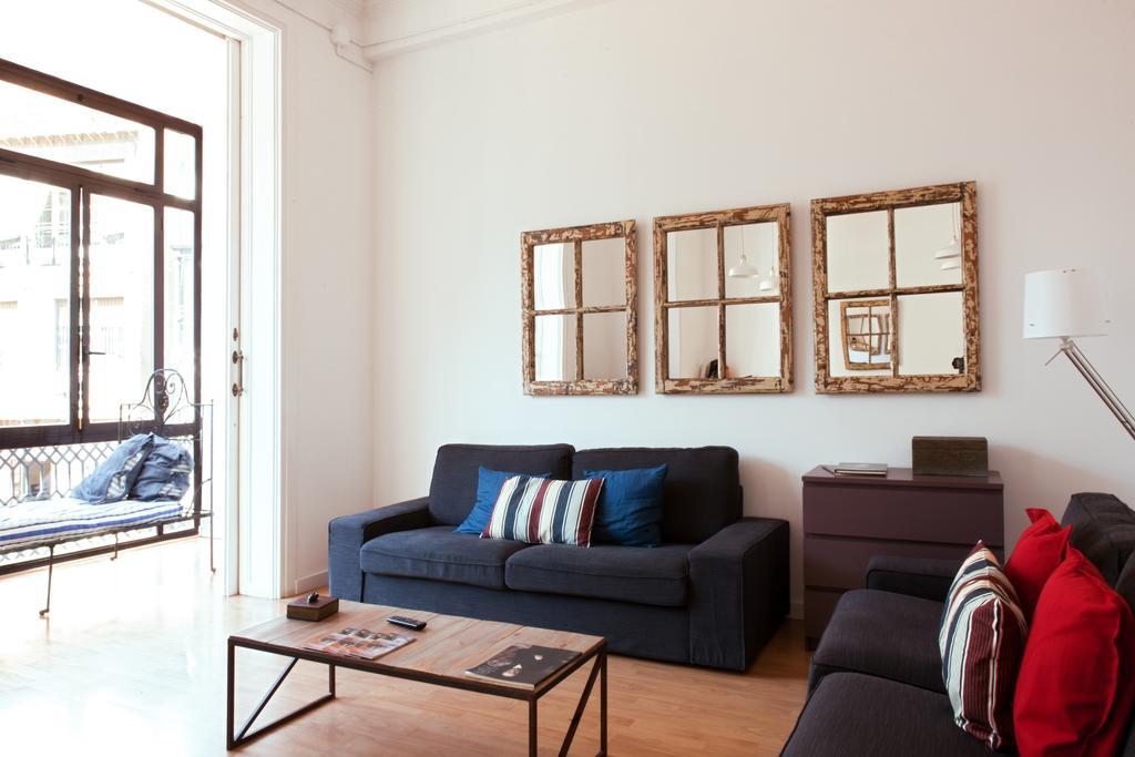 My Address In Barcelona Apartment Luaran gambar
