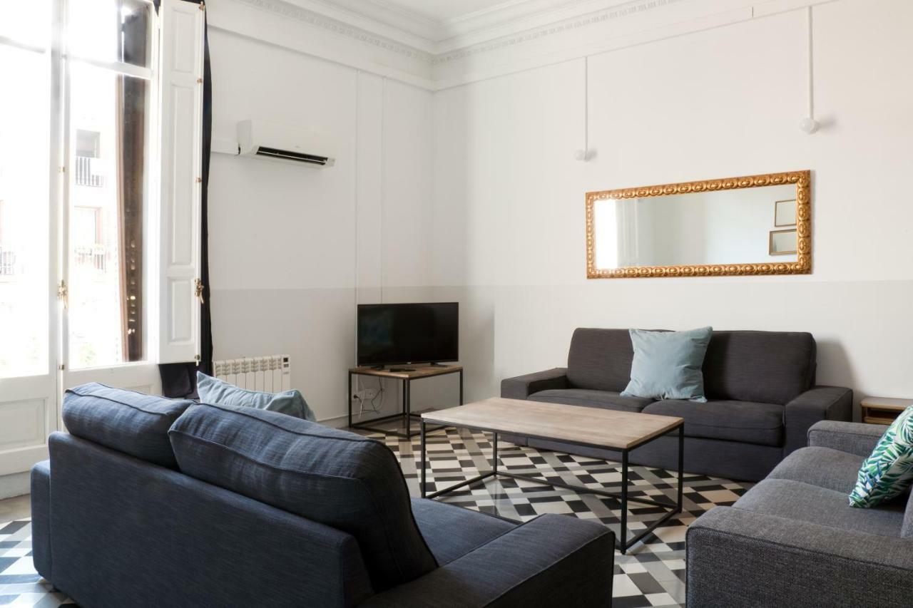 My Address In Barcelona Apartment Luaran gambar