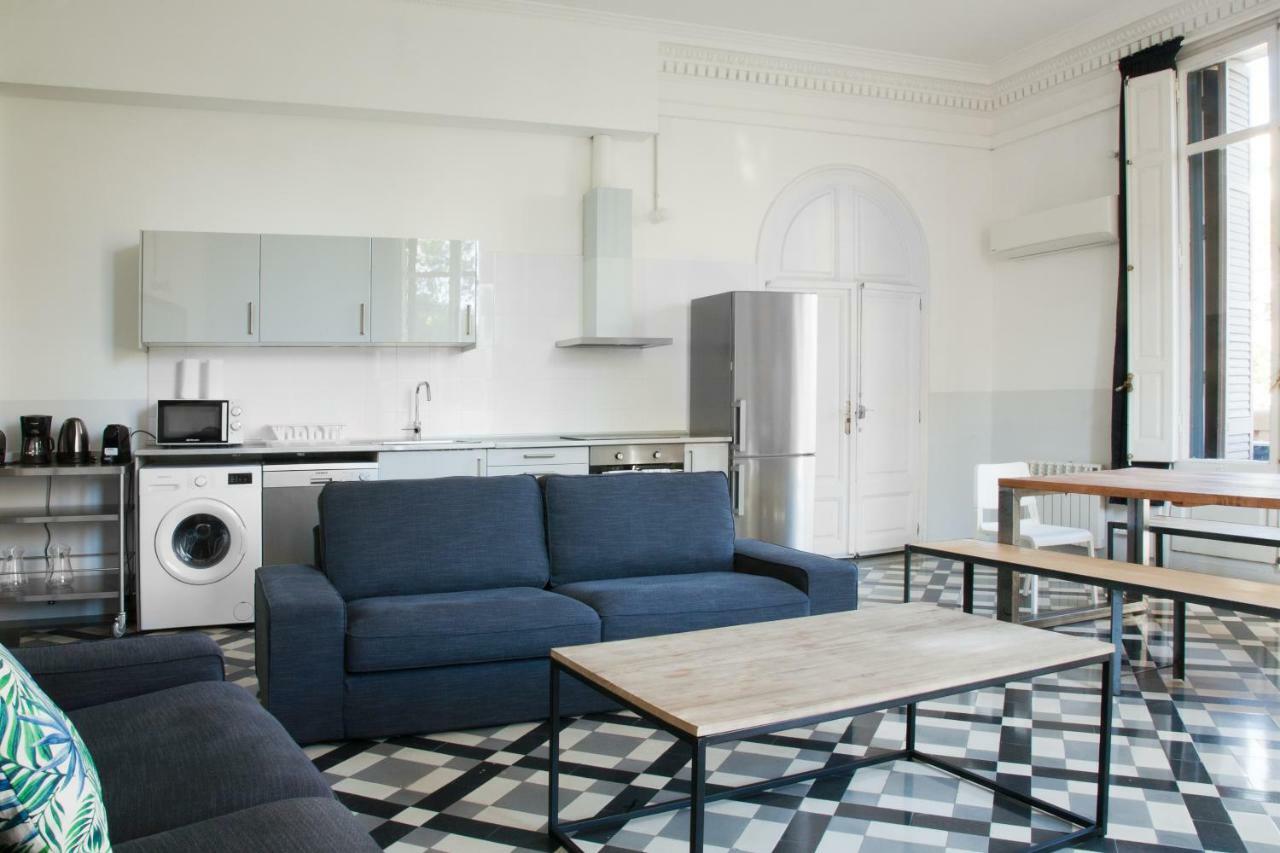 My Address In Barcelona Apartment Luaran gambar